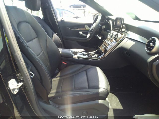 55SWF4JB0JU267057 Mercedes-Benz C-class C 300