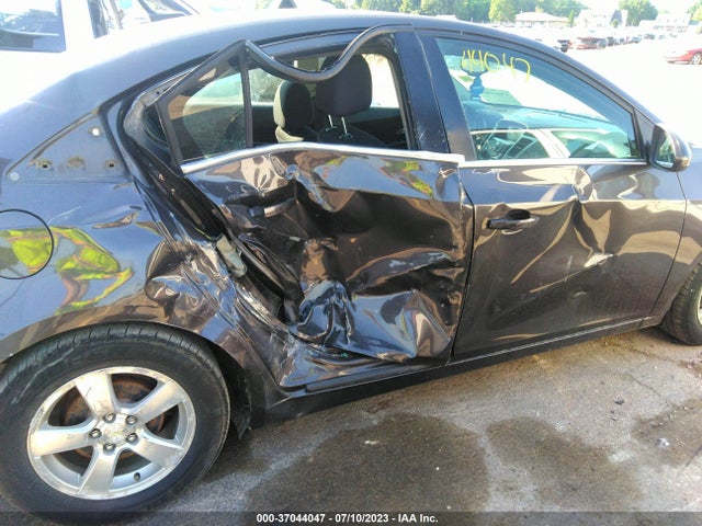 Chevrolet Cruze 1lt 2014 1G1PC5SB3E7344415 Image 7
