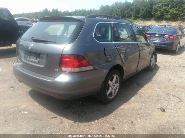 3VWPL7AJ7EM600392 Volkswagen Jetta Sportwagen Tdi