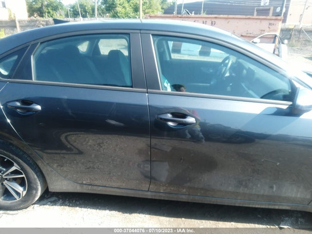 2022 KIA FORTE LXS VIN: 3KPF24AD4NE461147