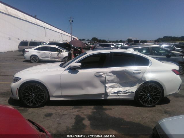 WBA5R1C53KAJ99094 BMW 3 Series 330i