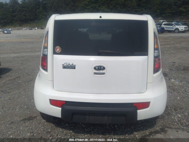 2011 KIA SOUL VIN: KNDJT2A23B7279185