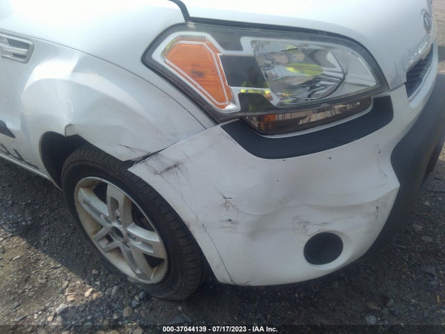 2011 KIA SOUL VIN: KNDJT2A23B7279185