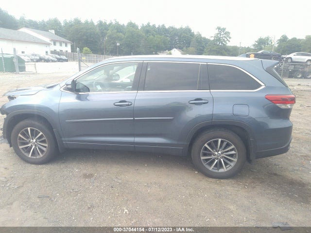 Toyota Highlander Xle 2017 5TDJZRFH1HS377294 Image 14