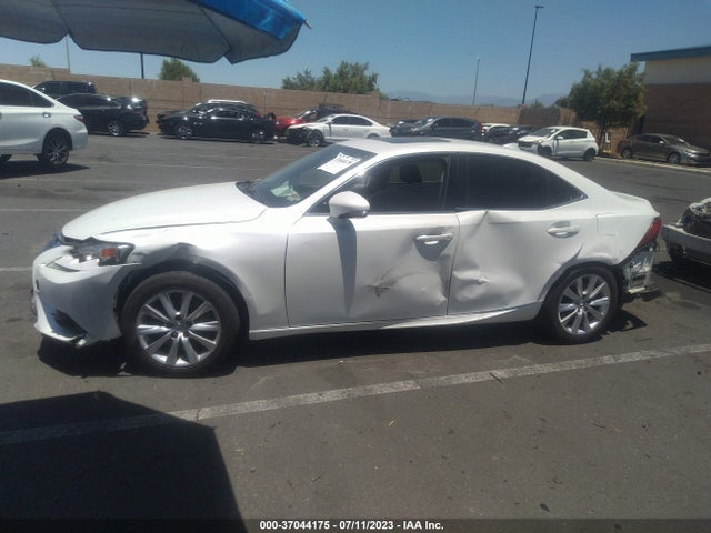 JTHBA1D21G5007011 Lexus IS 200T