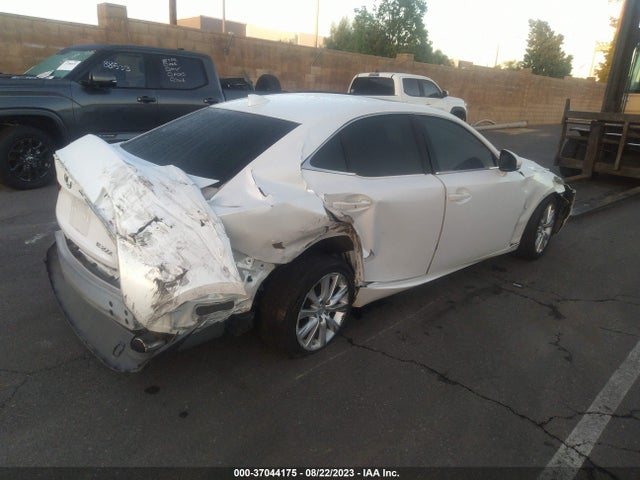 JTHBA1D21G5007011 Lexus IS 200T