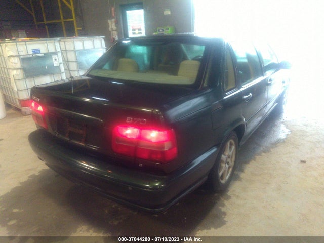 2000 VOLVO S70 VIN: YV1LS61J1Y2664139