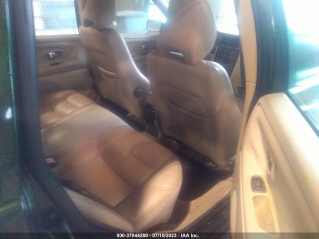 2000 VOLVO S70 VIN: YV1LS61J1Y2664139