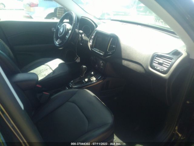 3C4NJDCB5MT598909 Jeep Compass Limited