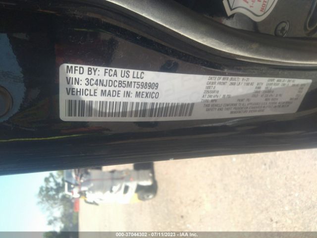 3C4NJDCB5MT598909 Jeep Compass Limited