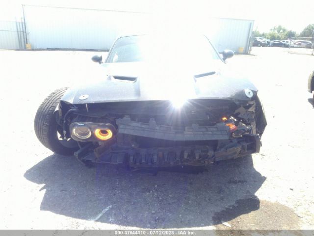 2C3CDZFJ2FH764933 Dodge Challenger R/t Scat Pack