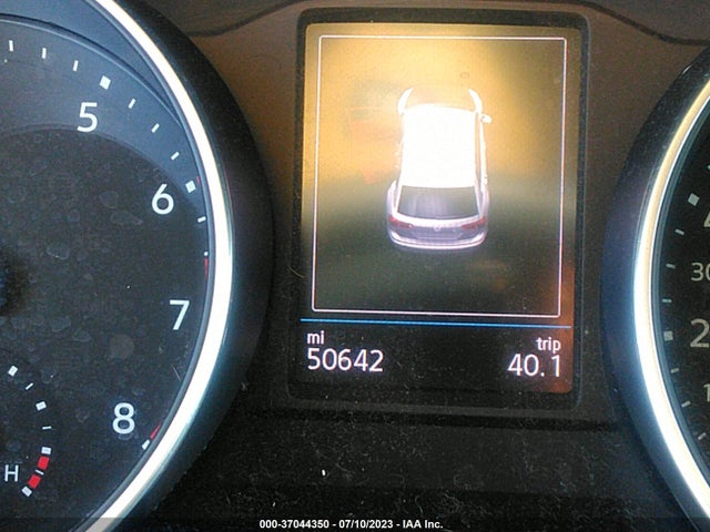 3VV1B7AX4JM112156 Volkswagen TIGUAN S