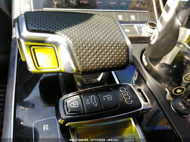 2021 Audi SQ7, VIN: WA1AWBF76MD012102