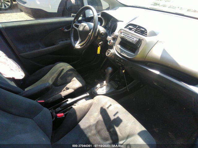 2009 HONDA FIT SPORT VIN: JHMGE88409S008332