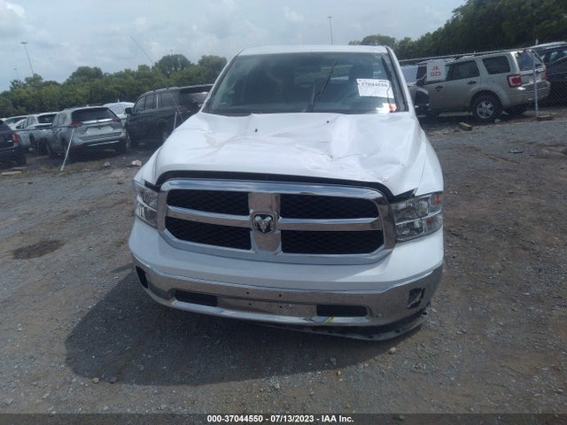 1C6RR7GT6JS107122 RAM 1500 Slt