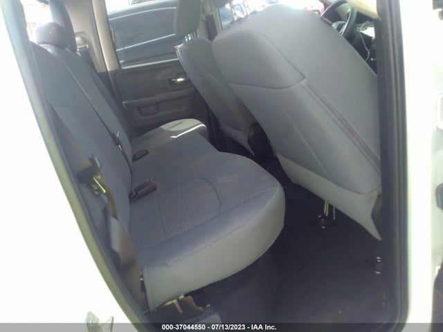 1C6RR7GT6JS107122 RAM 1500 Slt