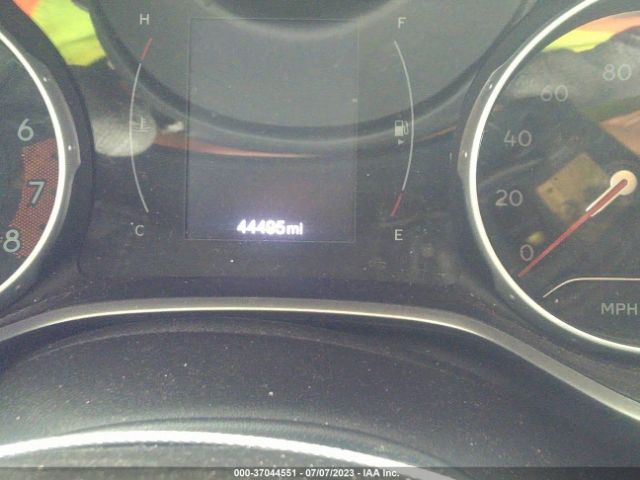 3C4NJCBBXKT851490 Jeep Compass Latitude