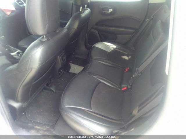 3C4NJCBBXKT851490 Jeep Compass Latitude