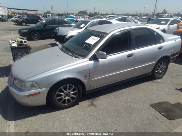 2003 VOLVO S40 VIN: YV1VS27543F960561