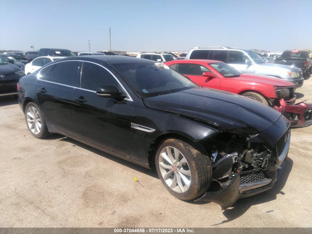 2019 JAGUAR XF SAJBD4FX3KCY79313 Photo 0