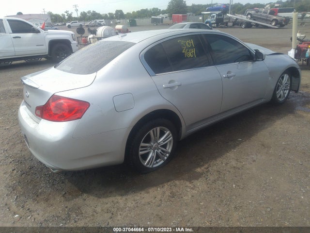 2015 INFINITI Q40 VIN: JN1CV6AR7FM650897