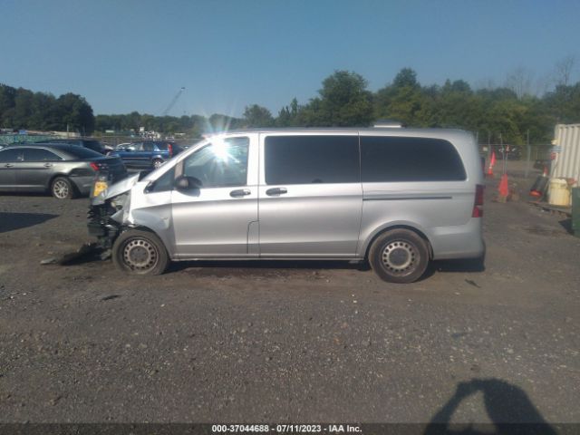 WD4PG2EE1K3580909 Mercedes-Benz METRIS PASSENGER VAN
