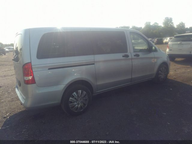 WD4PG2EE1K3580909 Mercedes-Benz METRIS PASSENGER VAN