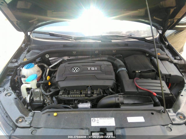 3VWL17AJXHM277321 Volkswagen Jetta 1.8t Sel