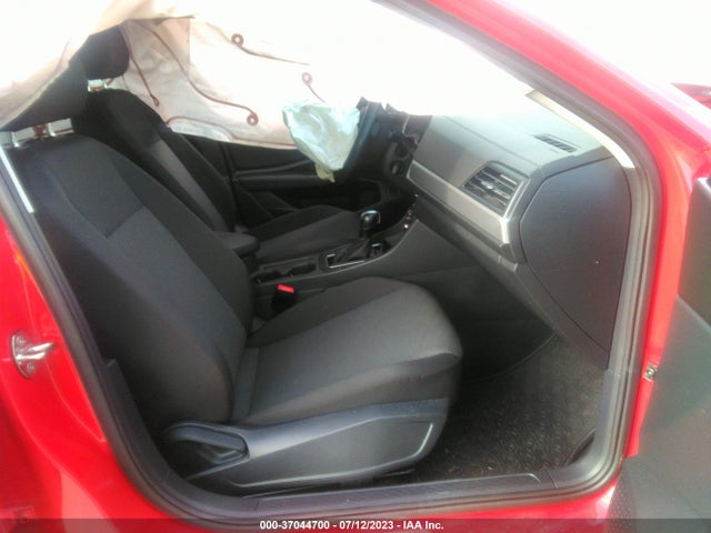 3VWCB7BU8KM173083 Volkswagen Jetta S/se/r-line