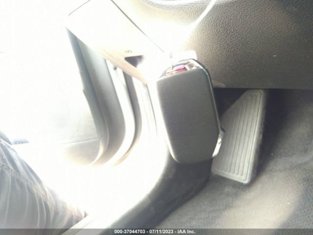 3KPF24AD1KE120087 KIA Forte Lxs