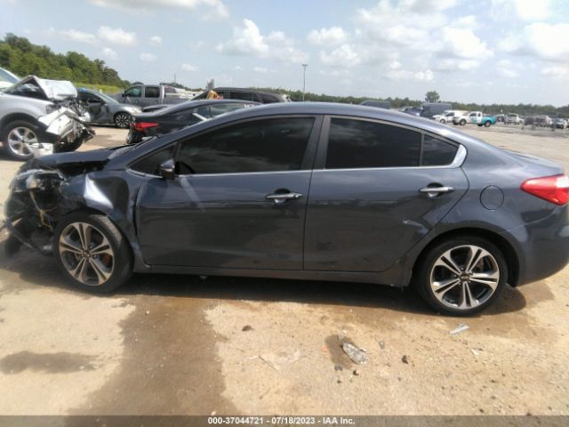 KNAFX4A86F5390306 KIA FORTE EX