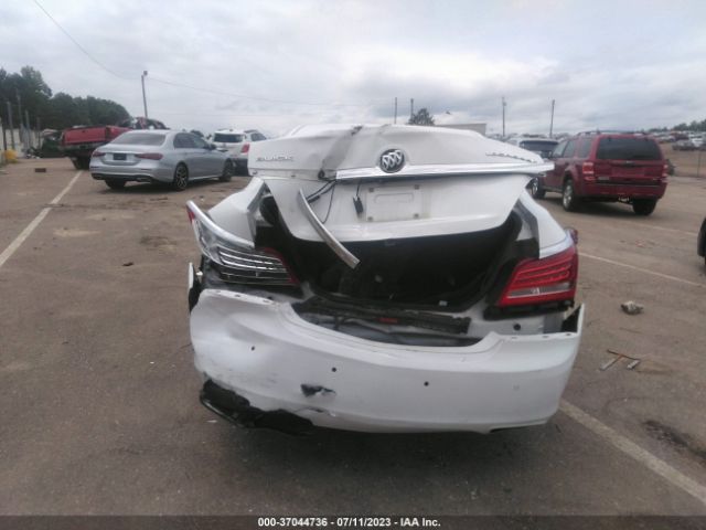 1G4GB5G39GF102714 Buick Lacrosse Leather