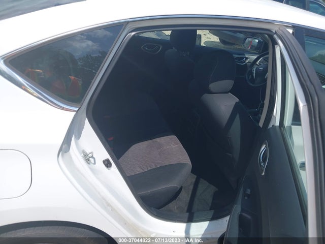 2015 NISSAN SENTRA SR/SL/S/SV/FE+ S VIN: 3N1AB7AP8FY215050
