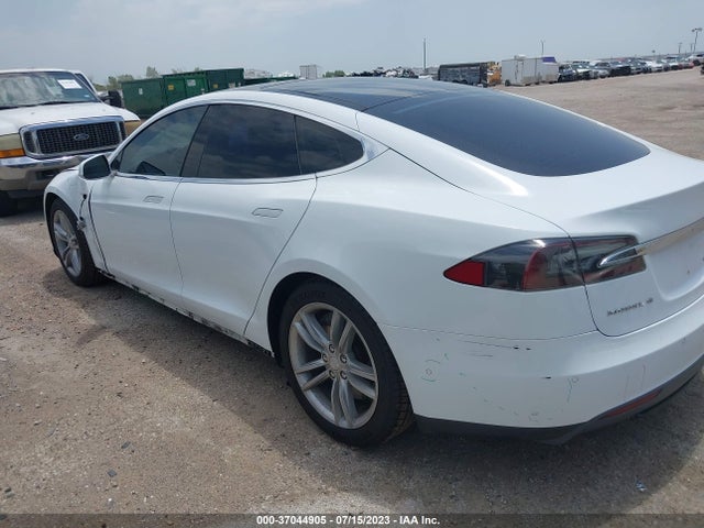 Tesla Model S 70d 2015 5YJSA1S27FF085357 Image 13