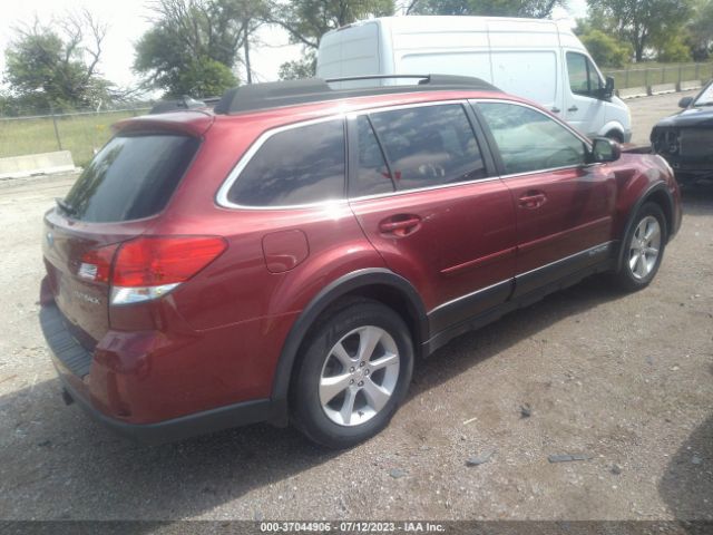 4S4BRCNC3E3240132 Subaru Outback 2.5i Limited