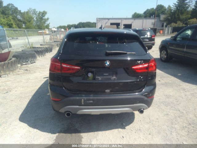 WBXHT3C3XJ5K21680 BMW X1 Xdrive28i