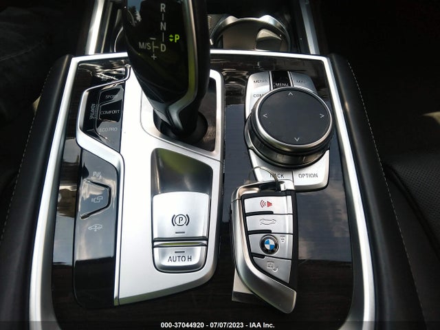 2022 BMW 7 Series, VIN: WBA7T4C06NCH76695