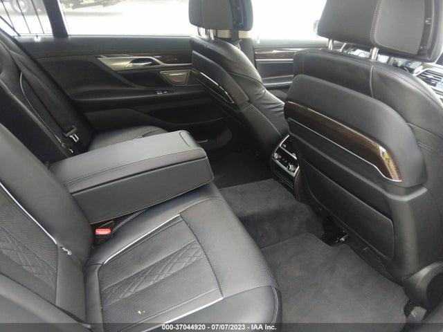 2022 BMW 7 Series, VIN: WBA7T4C06NCH76695