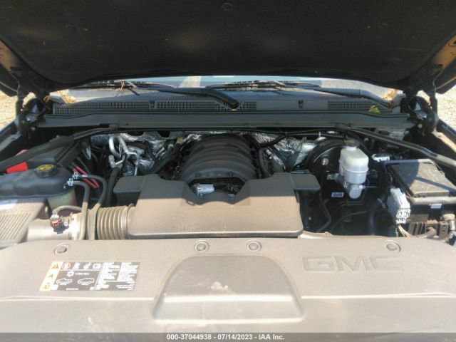 1GKS2HKJ2JR339271 GMC YUKON XL DENALI