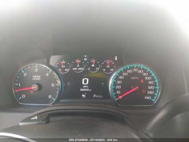 1GKS2HKJ2JR339271 GMC YUKON XL DENALI