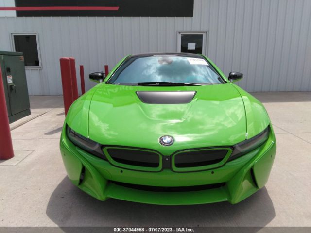 WBY2Z2C57FV392552 BMW I8