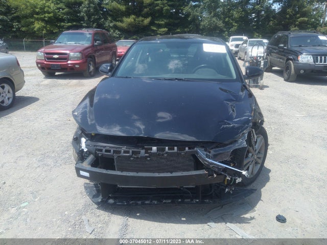 Hyundai ELANTRA SEL 2018 5NPD84LF5JH228792 Image 5