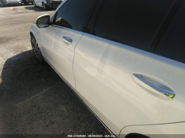 55SWF4JB3HU214279 Mercedes-Benz C-class C 300