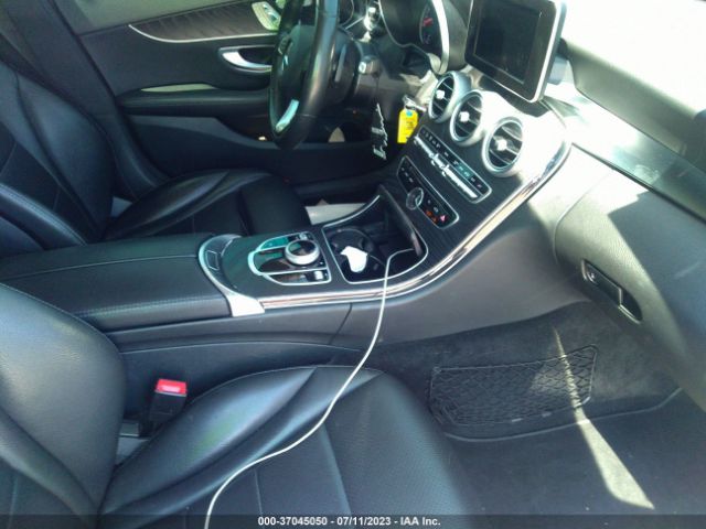 55SWF4JB3HU214279 Mercedes-Benz C-class C 300