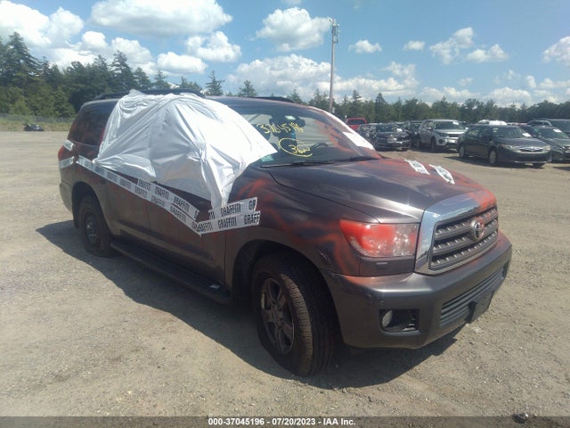 Toyota Sequoia Sr5 2016 5TDBY5G15GS144860 Image 1