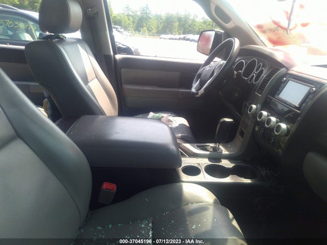 Toyota Sequoia Sr5 2016 5TDBY5G15GS144860 Image 5