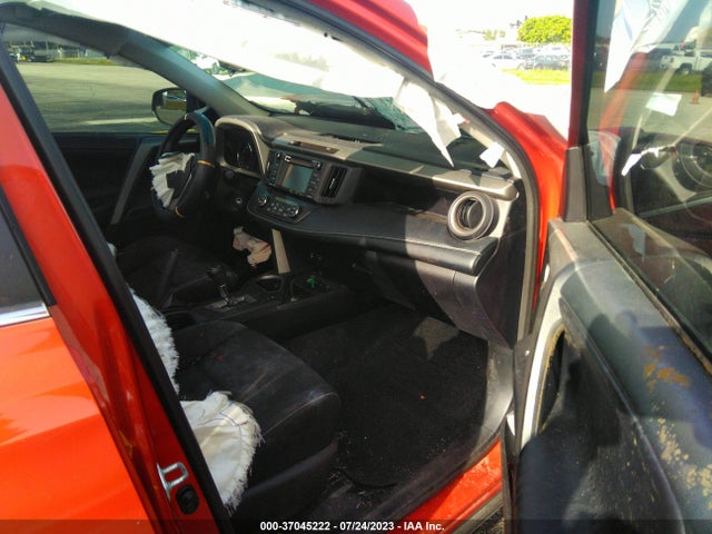 Toyota Rav4 Xle 2016 2T3RFREVXGW470542 Image 5