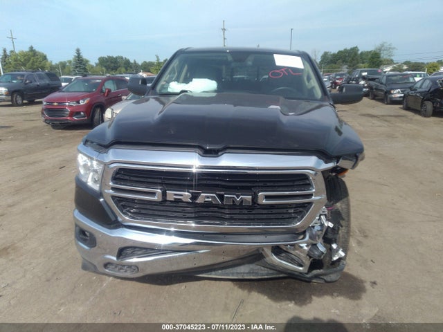 1C6RRFFG8KN830579 RAM 1500 Big Horn/lone Star