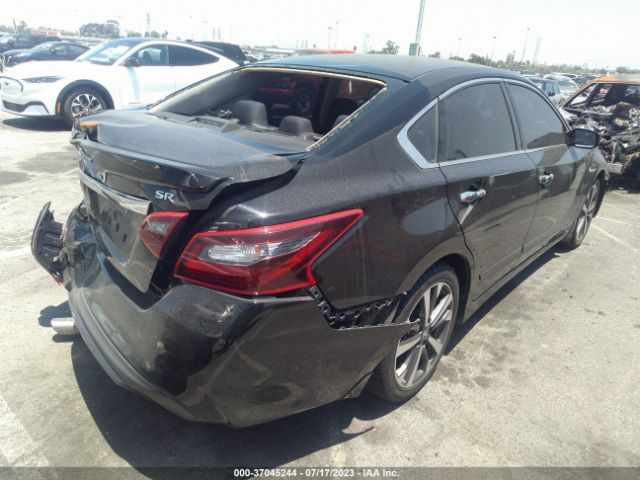 1N4AL3AP6HN315785 Nissan Altima 2.5 Sr