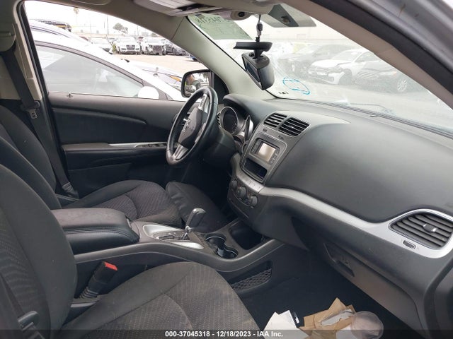 Dodge Journey Crossroad 2016 3C4PDCGB2GT171695 Image 5